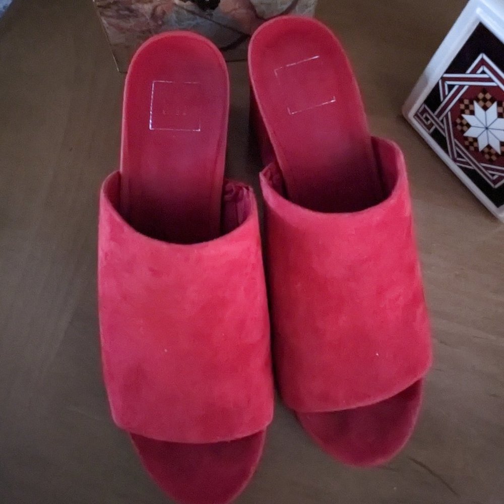 Sandales
